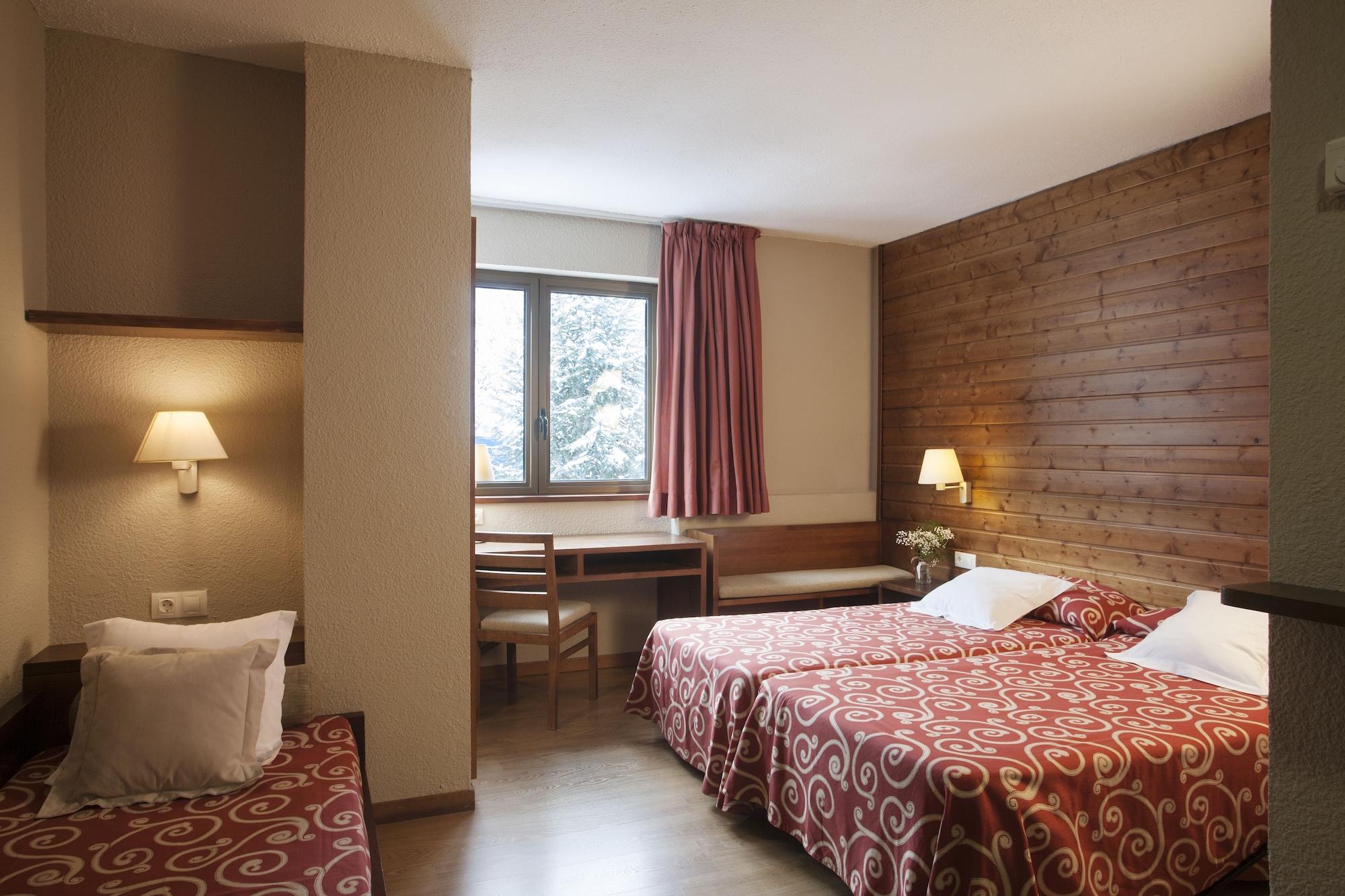 Tuc Blanc Hotell Baqueira Beret Exteriör bild