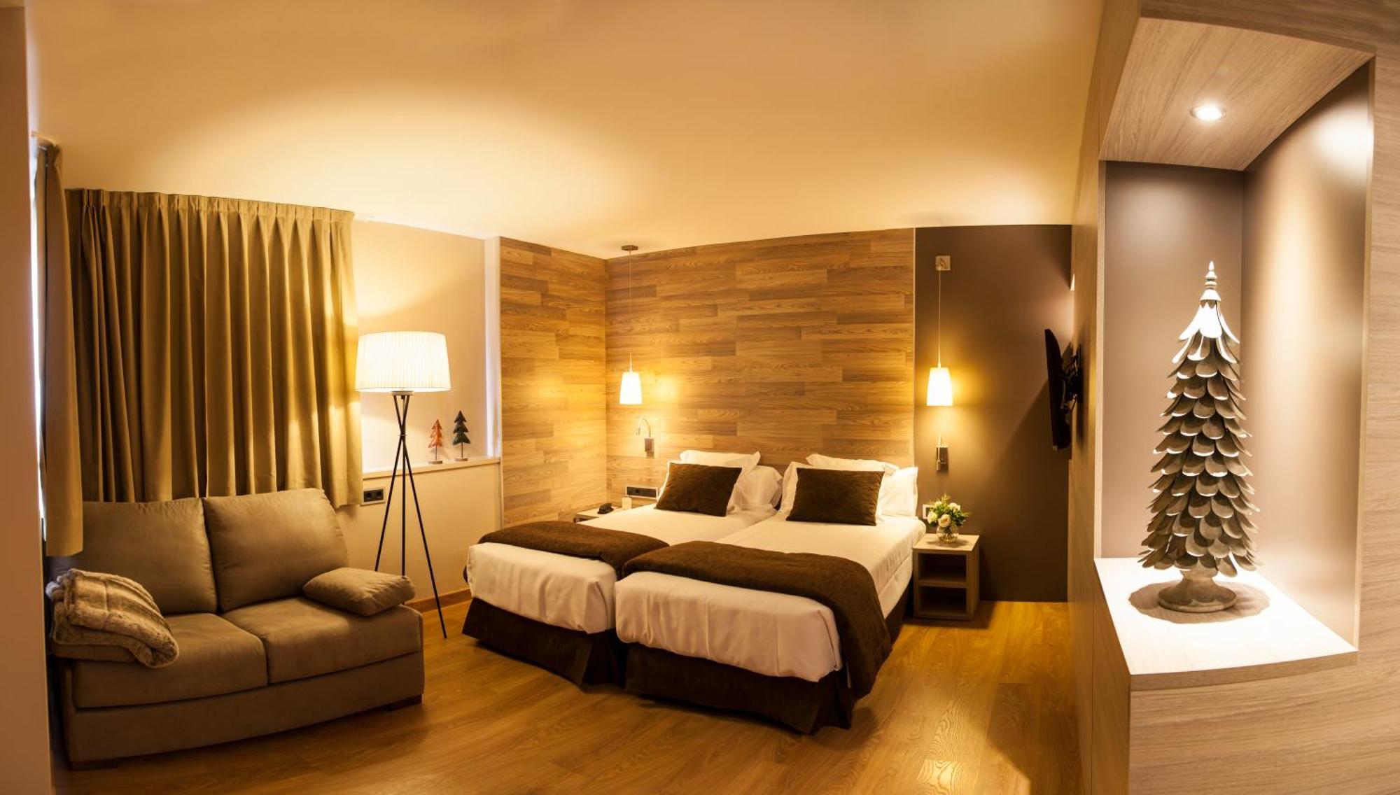 Tuc Blanc Hotell Baqueira Beret Exteriör bild